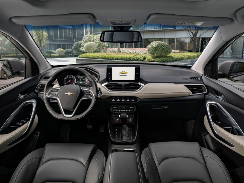 Chevrolet Captiva: Iskustva, Karakteristike Prednosti Mane