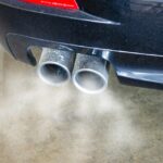 Beli dim iz auspuha pri paljenju kod dizel auta?