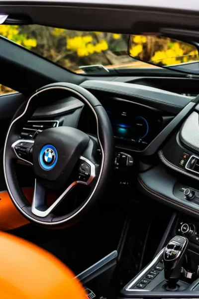 Kako ukloniti miris nafte iz auta